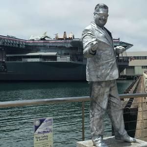 Meet your Posher, Christina